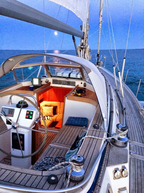 Yacht Charter in Ibiza Town – Sailing at the Party Hotspot
